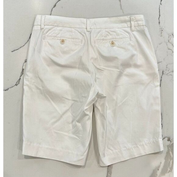Lilly Pulitzer Avenue Bermuda Short in White Size 0 - Picture 2 of 3